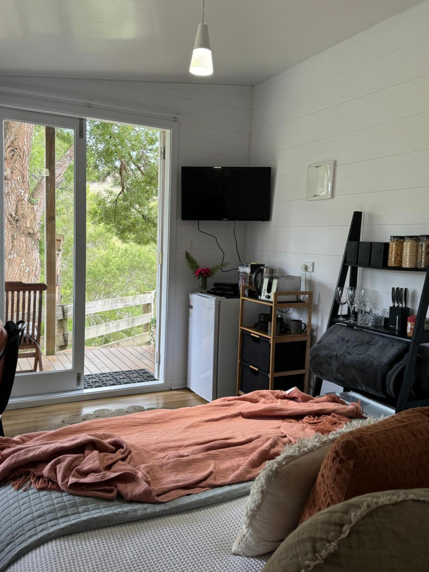 Private Cabin Close To The City Centre Whangarei Ngoại thất bức ảnh